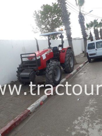 À vendre Tracteur Massey Ferguson 4708 complet