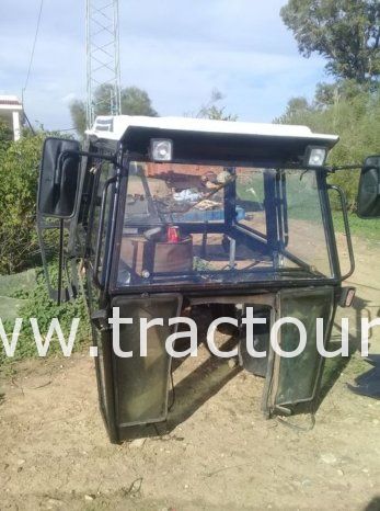 À vendre Cabine Landini complet