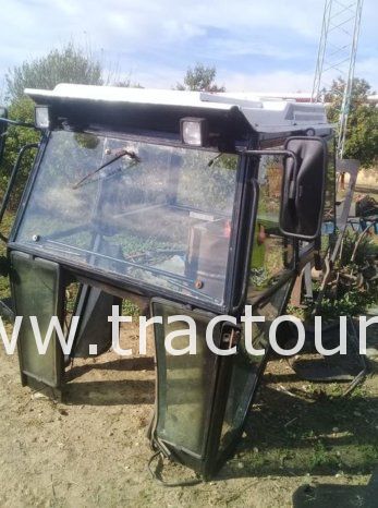À vendre Cabine Landini complet
