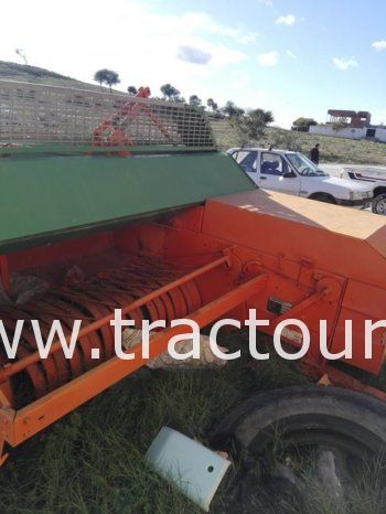À vendre Presse à paille – Brissa Gallignani 3690 complet
