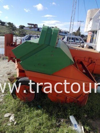 À vendre Presse à paille – Brissa Gallignani 3690 complet