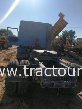 À vendre Tracteur routier Scania 113H 310 complet
