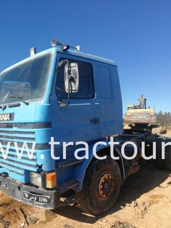 À vendre Tracteur routier Scania 113H 310 complet