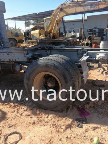 À vendre Tracteur routier Scania 113H 310 complet