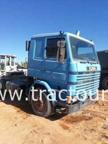 À vendre Tracteur routier Scania 113H 310 complet