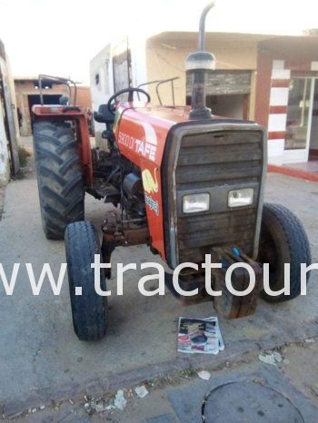 À vendre Tracteur Tafe 5900 DI complet