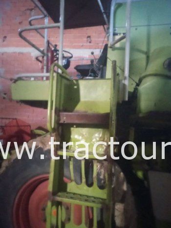 À vendre Moissonneuse batteuse Claas Dominator 68s complet