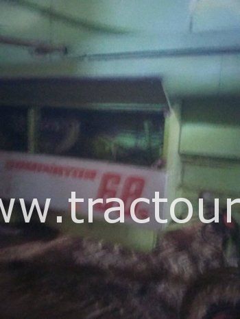 À vendre Moissonneuse batteuse Claas Dominator 68s complet