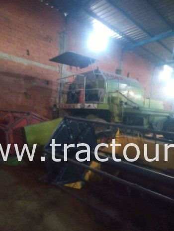 À vendre Moissonneuse batteuse Claas Dominator 68s complet