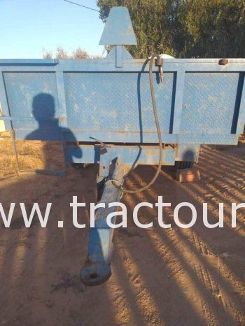 À vendre Tracteur New Holland TT75 avec matériels (2015) complet