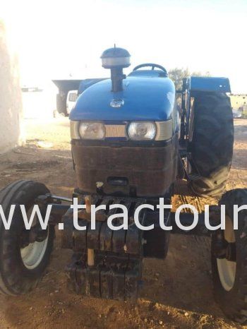 À vendre Tracteur New Holland TT75 avec matériels (2015) complet