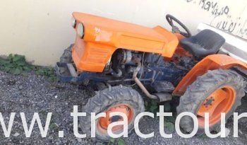 À vendre Micro-tracteur Kubota sans carte grise complet