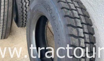 À vendre Pneus mixte chantier poids lourd TIGAR GROUPE MICHELIN Dimension 315/80R22.5 complet