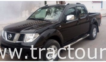 À vendre Pick-up 4×4 avec benne Nissan Navara D40 (2010) complet