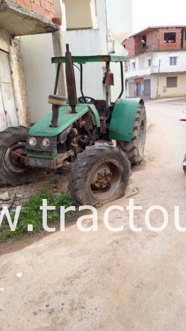 À vendre Tracteur Deutz-Fahr complet