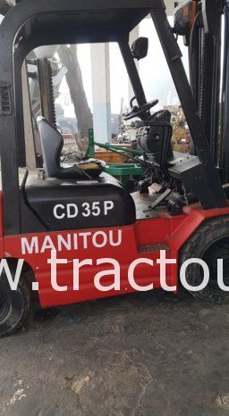 À vendre Chariot élévateur diesel Manitou CD 35 P 3.5 tonnes (2015) complet