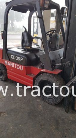 À vendre Chariot élévateur diesel Manitou CD 35 P 3.5 tonnes (2015) complet