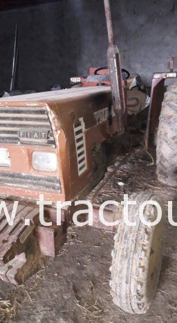 À vendre Tracteur avec matériels Fiat 666 complet