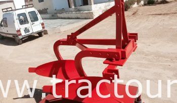 À vendre Charrue à 2 socs Sifam complet