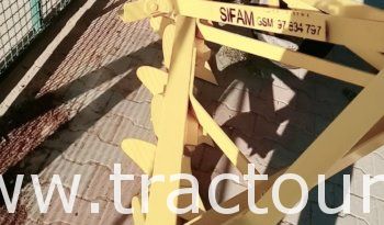 À vendre Déchaumeuse à 6 socs Sifam complet
