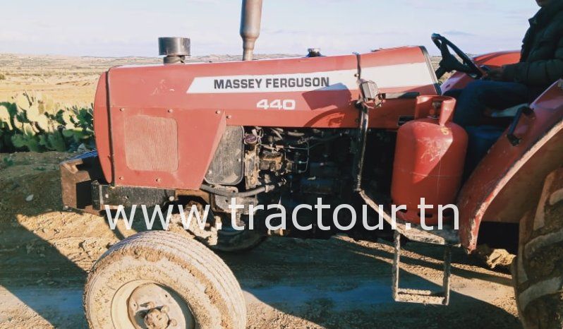 À vendre Tracteur Massey Ferguson 440 complet