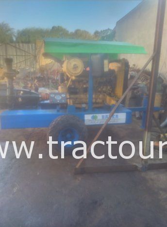 À vendre Groupe motopompe Fiat New Holland 6 cylindres turbo avec pompe Caprari  2/100 complet