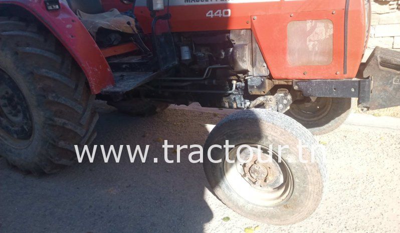 À vendre Tracteur Massey Ferguson 440 (2010) complet
