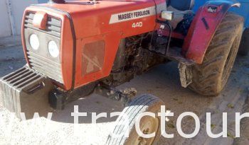 À vendre Tracteur Massey Ferguson 440 (2010) complet