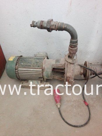 À vendre Motopompe Caprari  complet