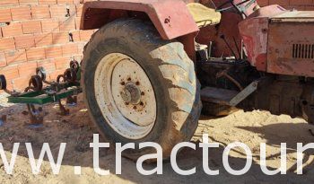 À vendre Tracteur Steyr 650 avec canadienne/fanyoura 11 dents complet