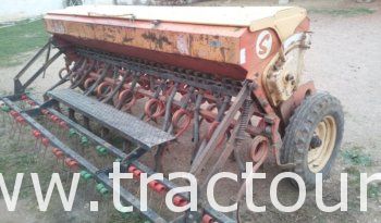 À vendre Semoir conventionnel à dents Sola TRISEM-294-ESP complet