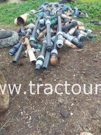 À vendre 400 Accessoires de raccordement + 50 rouleaux de 40 mètres complet