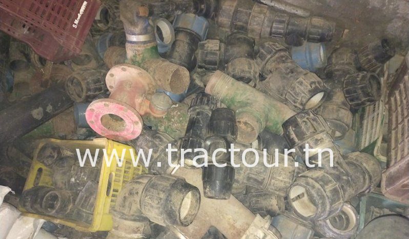 À vendre 400 Accessoires de raccordement + 50 rouleaux de 40 mètres complet
