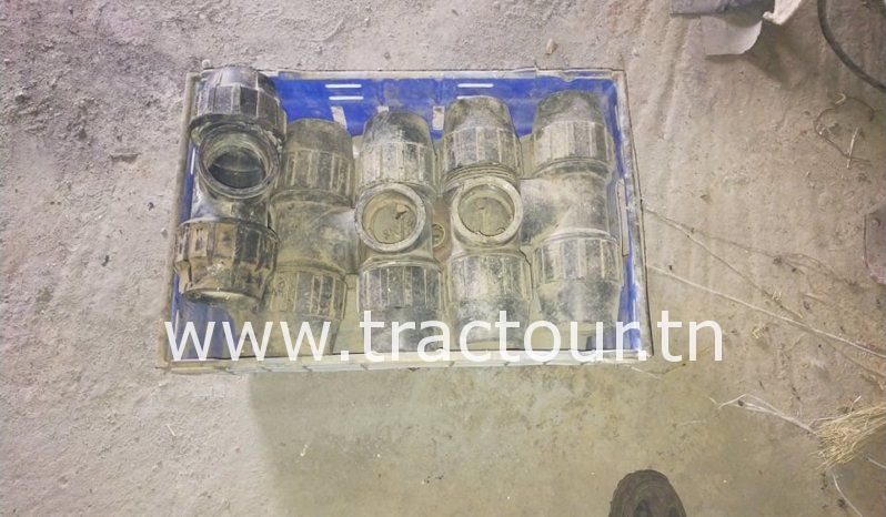 À vendre 400 Accessoires de raccordement + 50 rouleaux de 40 mètres complet