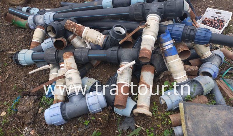 À vendre 400 Accessoires de raccordement + 50 rouleaux de 40 mètres complet