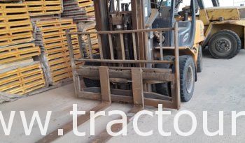 À vendre Chariot élévateur diesel Samsung  4 tonnes complet