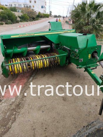 À vendre Presse à paille – Brissa John Deere 359 Made in France (2006) complet