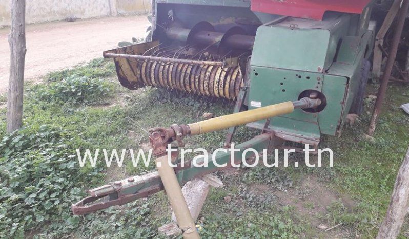 À vendre Presse à paille – Brissa John Deere 342 A complet