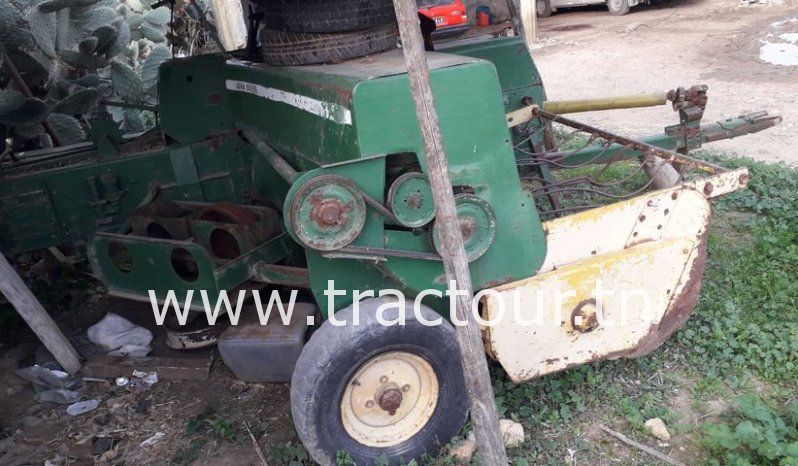 À vendre Presse à paille – Brissa John Deere 342 A complet