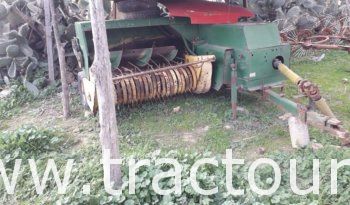 À vendre Presse à paille – Brissa John Deere 342 A complet