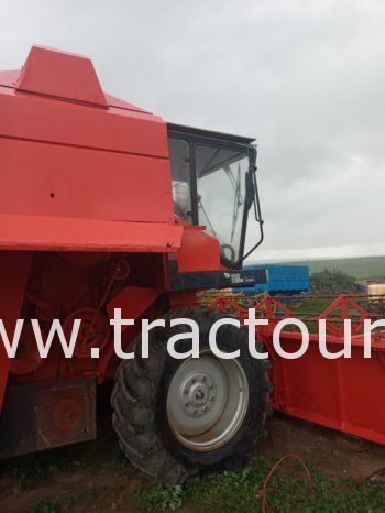 À vendre Moissonneuse batteuse avec cabine Deutz-Fahr M 2680 complet