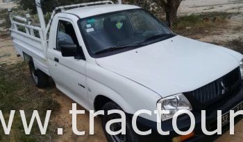 À vendre Camionnette 2 portes avec benne Mitsubishi L200 (2008) complet