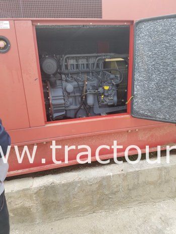 À vendre Groupe électrogène 4 cylindres Filippini 30 kVA complet