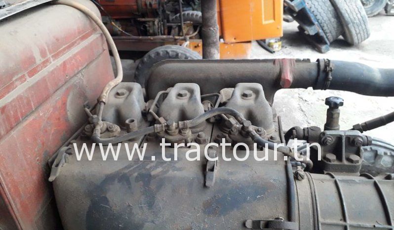 À vendre Tracteur Renault – 3 cylindres complet