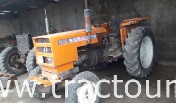 À vendre Tracteur Renault – 3 cylindres complet