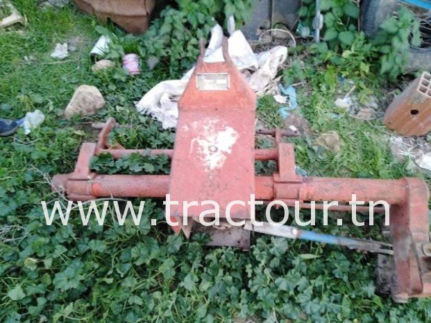 À vendre 2 Faucheuses à simple section Kuhn (1990) complet