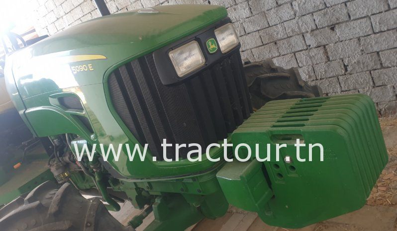 À vendre Tracteur John Deere 5090E (2018) complet