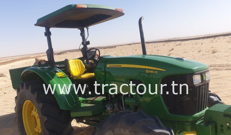 À vendre Tracteur John Deere 5090E (2018) complet