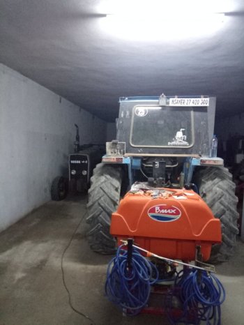 À vendre Tracteur Landini 7860 avec matériels  (1997) et Camionnette Isuzu DMax sous leasing (2020) complet