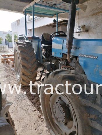 À vendre Tracteur Landini 8860 avec canadienne 11 dents complet